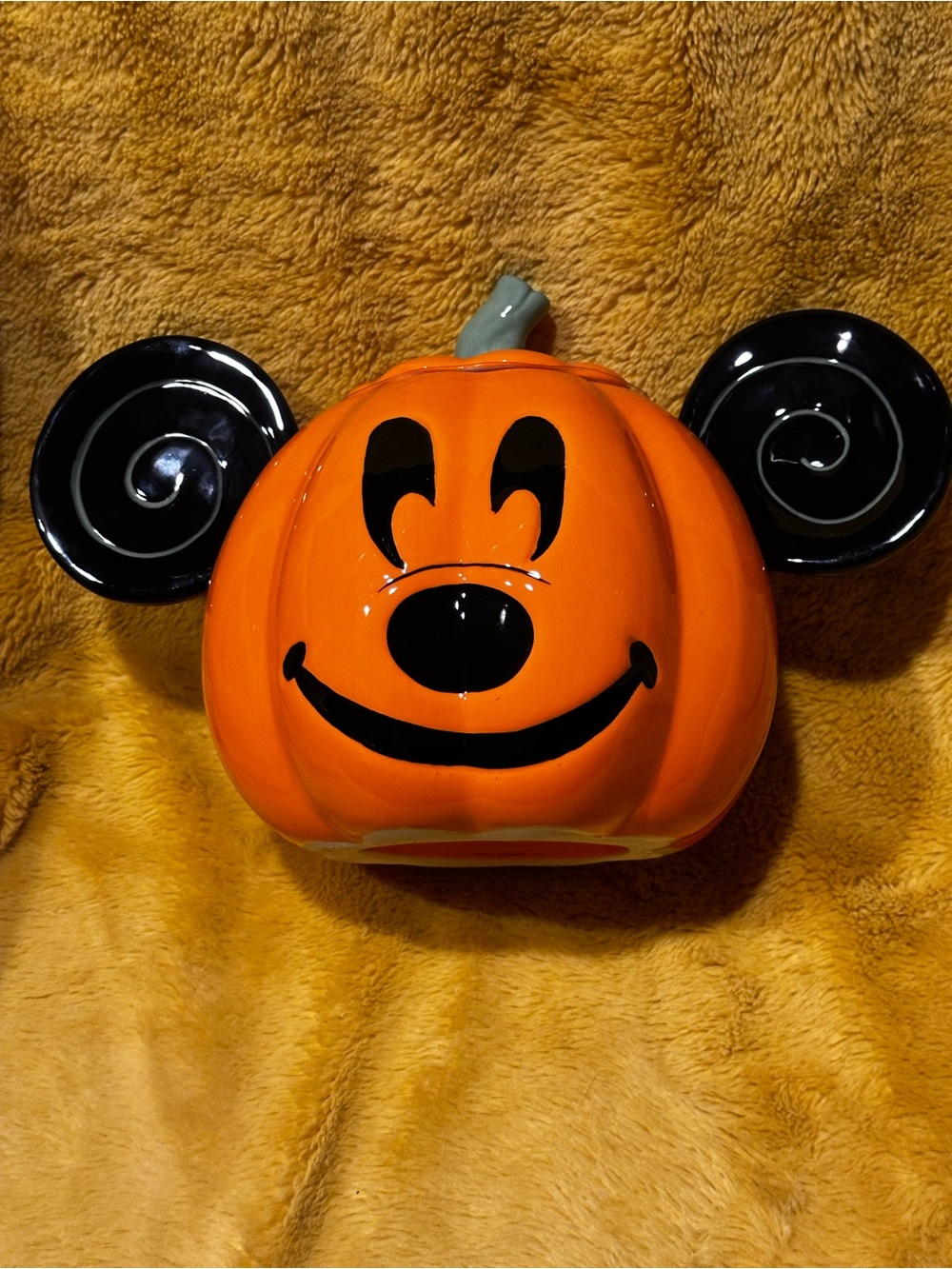 Disney HALLOWEEN Mickey Mouse Large Ceramic Pumpkin COOKIE JAR Swirl Ears New
